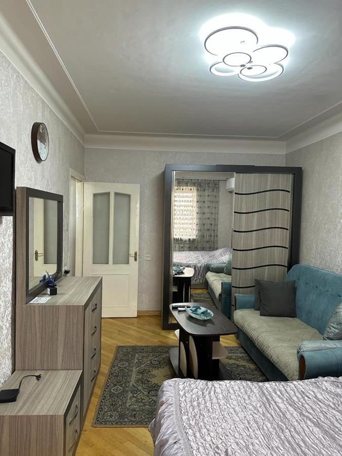Yerevan Nice Apartment With Balcony For Rent Exterior foto